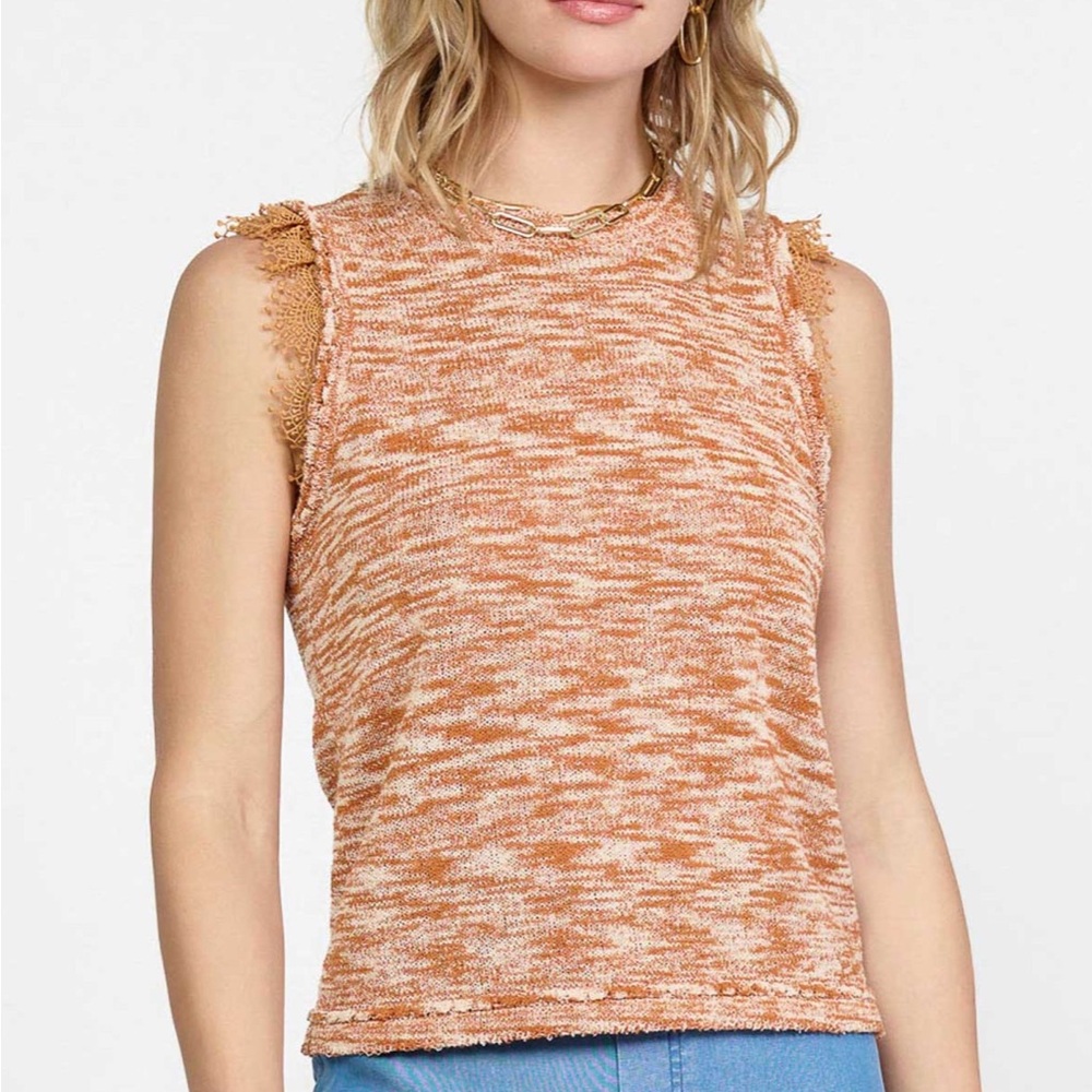 Current Air LACE TRIMMED SLEEVELESS SWEATER